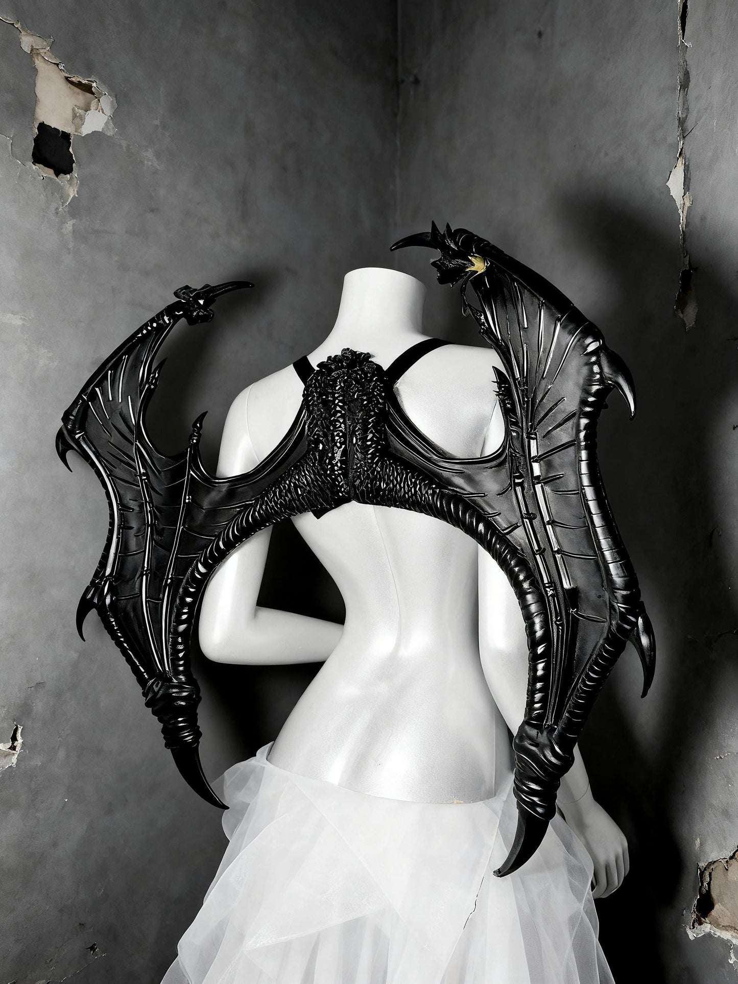 Dark Gothic Rave Festival Outfit – Black Feather Corset Gown with Dragon Wings, Fantasy Cage Skirt Dress for Halloween & Shows, Cosplay