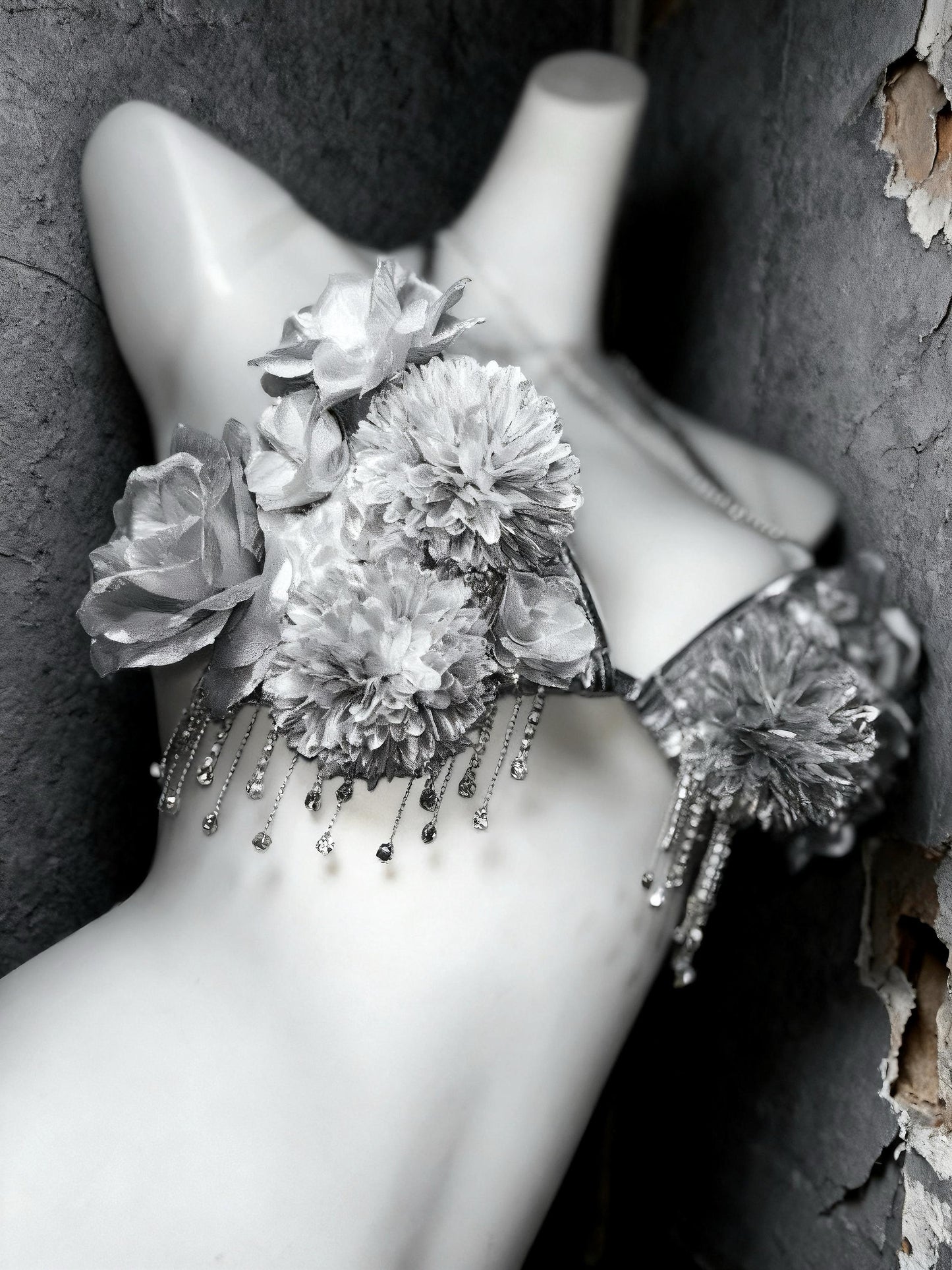 Silver Angel Rave Outfit – 3 Piece Set with Wings, Metallic Bra Skirt & Panties, Fairy Cosplay Festival Costume, Y3K, Ravewear, Burningman.