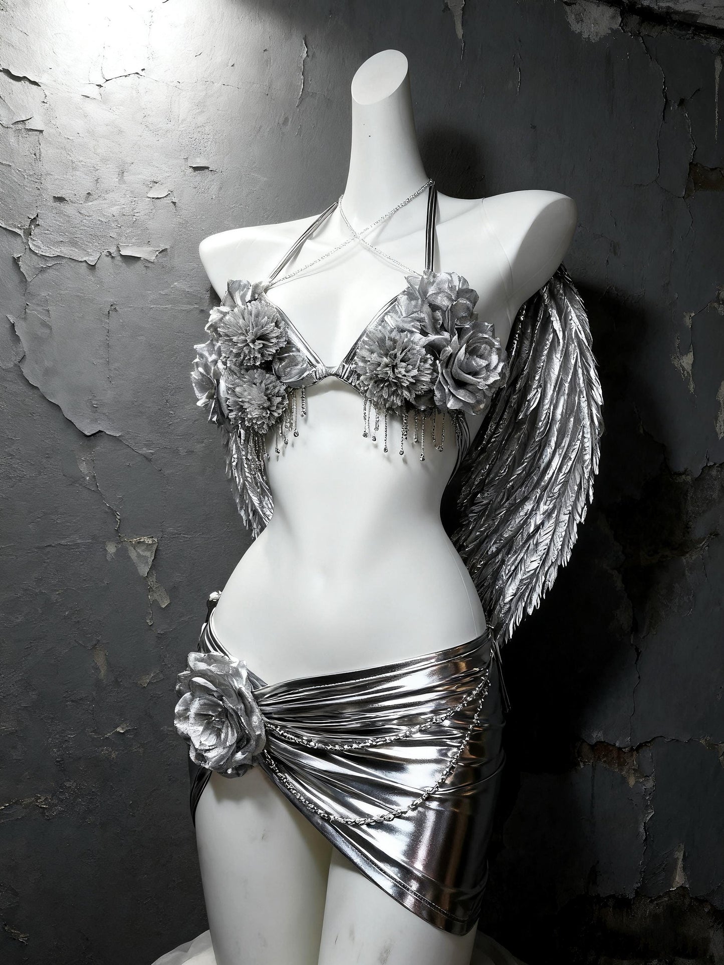 Silver Angel Rave Outfit – 3 Piece Set with Wings, Metallic Bra Skirt & Panties, Fairy Cosplay Festival Costume, Y3K, Ravewear, Burningman.