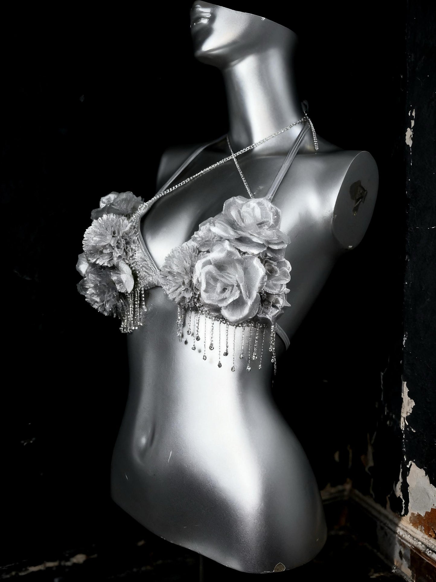 Silver Angel Rave Outfit – 3 Piece Set with Wings, Metallic Bra Skirt & Panties, Fairy Cosplay Festival Costume, Y3K, Ravewear, Burningman.